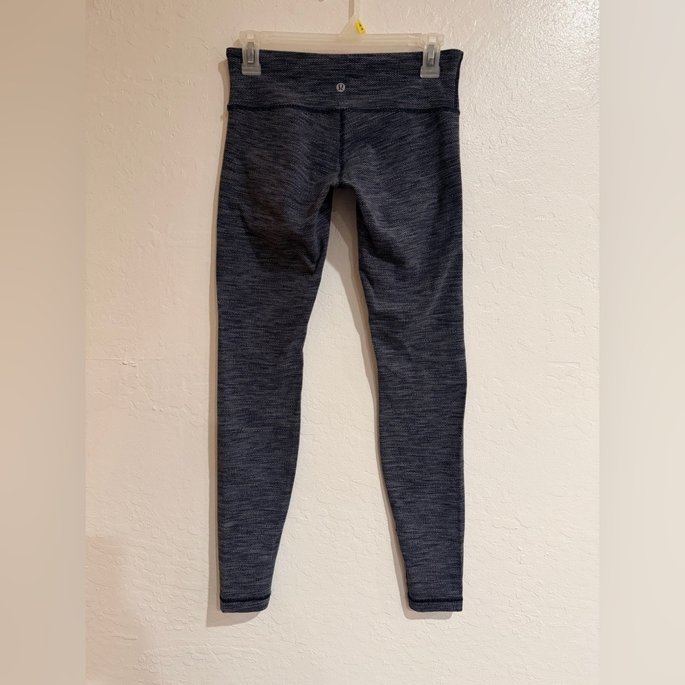 Lululemon Athletica Textured Leggings size 6 - Picture 5 of 7